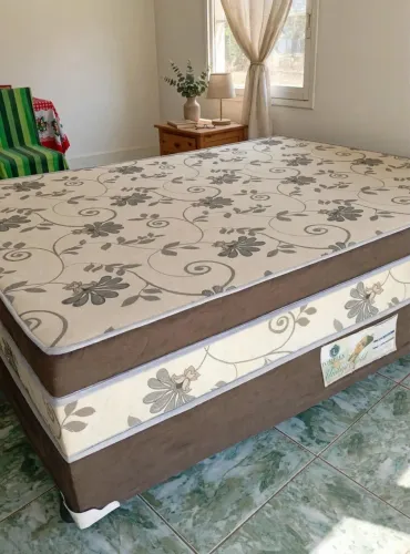 Cama box casal