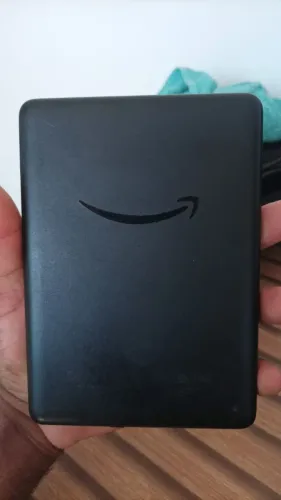 Kindle 10ª Geração 6Gb com poucas marcas de uso