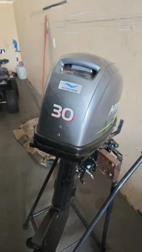 Barco e Motor $21.000,00
