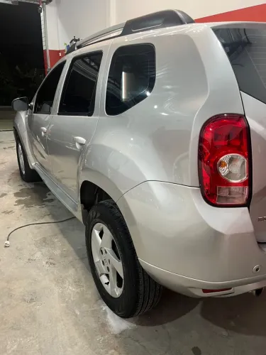 Renault Duster Dynamique 2.0 Hi-flex 16V Aut. 2013