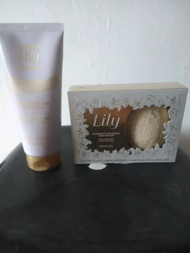 Kit Lily dia das mãe