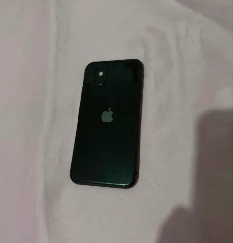 Iphone 11 | 256G | Em ótimo estado
