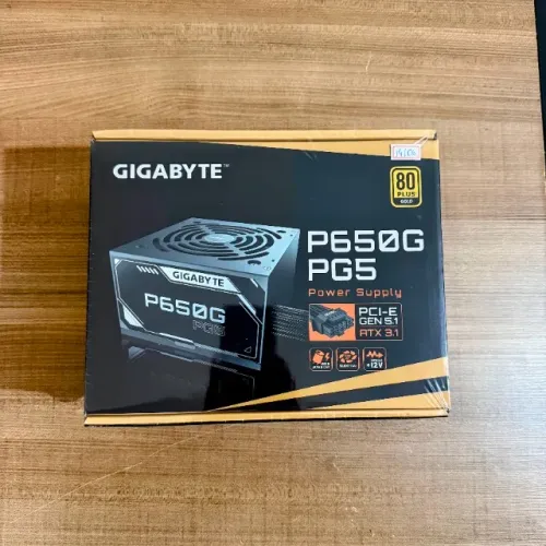 Fonte Gigabyte P650G PG5, 650W, 80 PLUS Gold, PFC Ativo