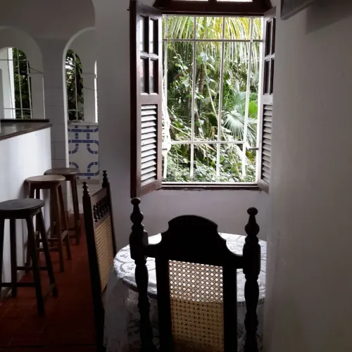 ALUGO APARTAMENTO NO SANTO ANTÔNIO ALEM DO CARMO