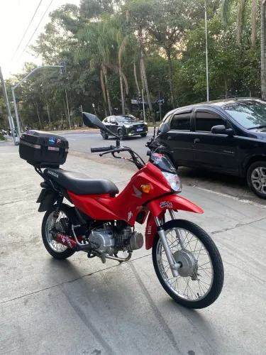 Honda pop 110 i único e bem cuidada