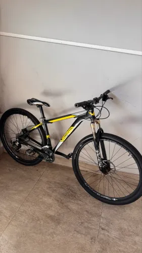Bicicleta aro 29 freio hidráulico 