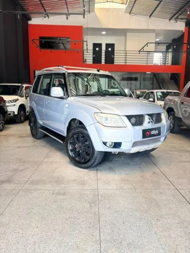 Mitsubishi Pajero TR4 2.0/ 2.0 Flex 16V 4X4 Mec. 2011