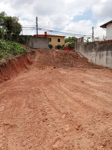 **VENDO URGENTE VALOR BEM ABAIXO DE MERCADO**