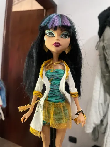 monster high mad science ghoulia e cleo