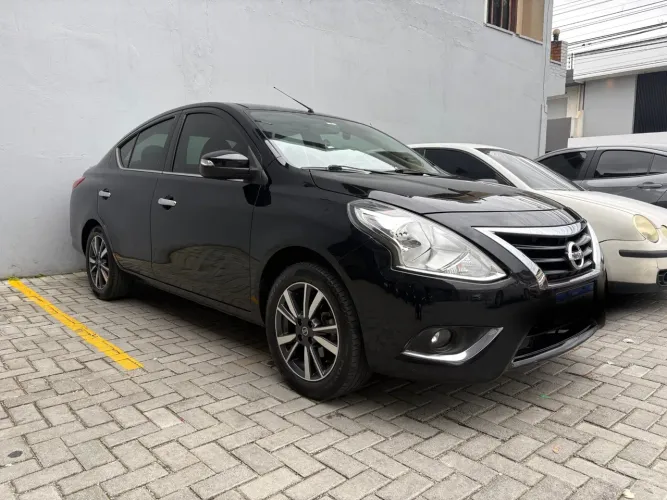 Nissan Versa SL 1.6 16V Flexstart 4P Aut. 2020