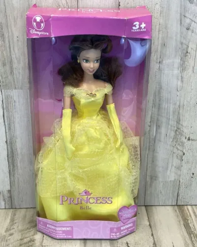 BONECA BARBIE BELA PRINCESA DISNEY STORE ITEM ANTIGO E RARO DE COLECIONADOR. LACRADA