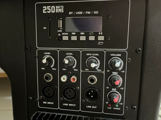 Caixa de Som Ativa Frahm GR 12A TI Plus 250W RMS Bluetooth USB FM SD