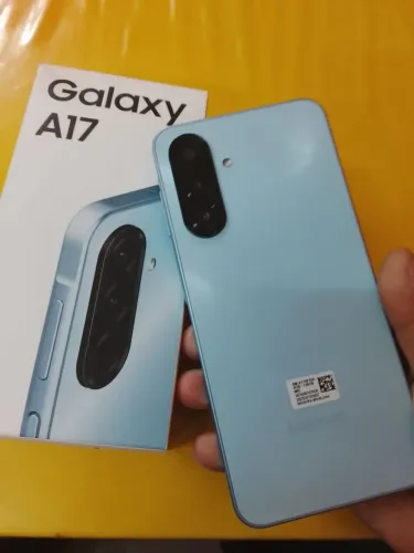 Celular (SAMSUNG GALAXY A17 5G)Memória RAM 4g e128Gb<br>R$ 500,00