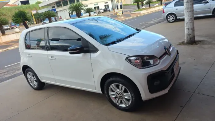 Volkswagen Up! Move 1.0 TSI Total Flex 12V 5P 2018