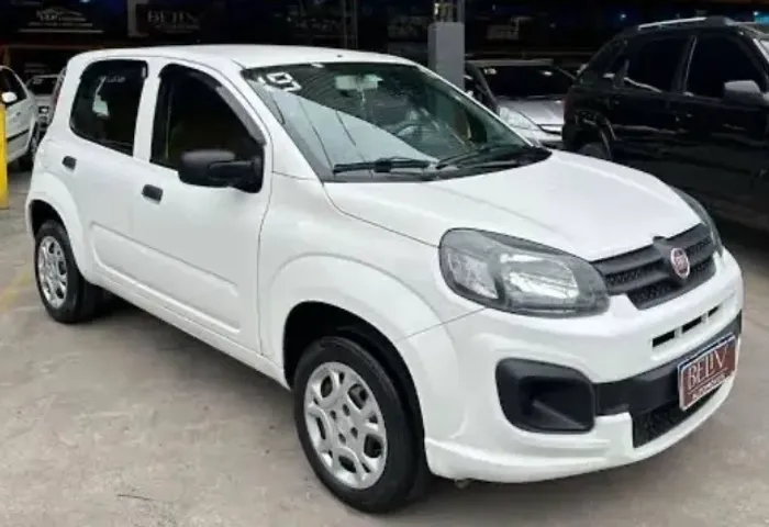 Fiat Uno Attractive 1.0 EVO Fire Flex 8V 5P 2020