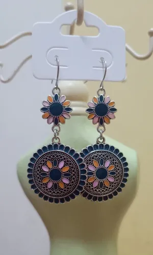 Lindo par de brincos vintage importado