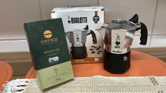 Café expresso muito cremoso! Cafeteira Bialetti Brikka