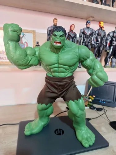 Hulk 45 cm original marca Mimo