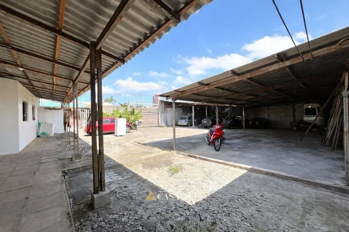 Barracão a venda em Paranaguá