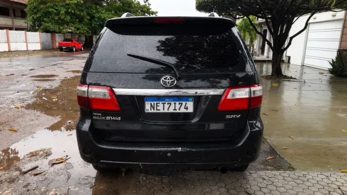 Toyota Hilux SW4 SRV D4-d 4X4 3.0 TDI Dies. AUT 2010