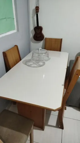Mesa 6 cadeiras, condição de novo
