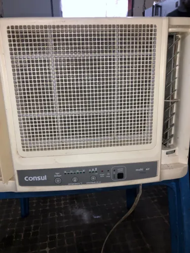 Ar condicionado da consul com capacidade de 10000 btus