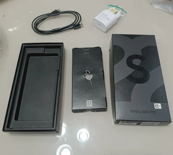 Kit Original Samsung Galaxy S22 Ultra - Caixa + Carregador 25W + Cabo USB-C