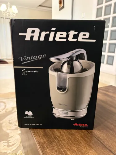 Espremedor de Frutas Cítricas Elétrico Ariete Verde 220V