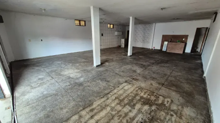 Sala Comercial 90 m² na Avenida Mangalô no Setor Morada do Sol Região Noroeste