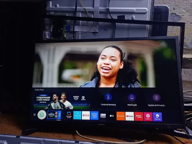 Vendo smart 32 polegadas não tem garantia não faço entrega 550