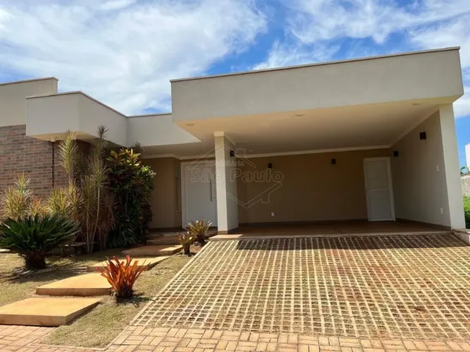 Venda de Casas / Condomínio na cidade de Araraquara