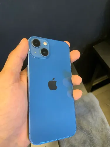 iPhone 13