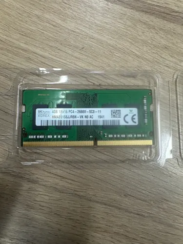 2 x Pentes de Memória RAM 4Gb cada - notebook