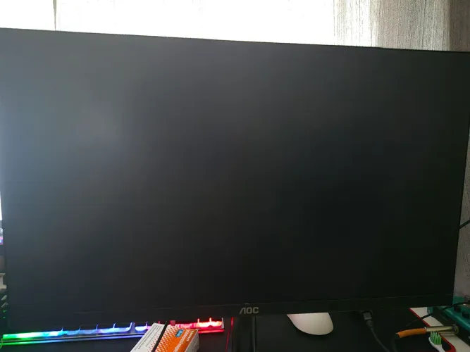 Monitor AOC 75hz, 24 polegadas (HDMI, VGA)