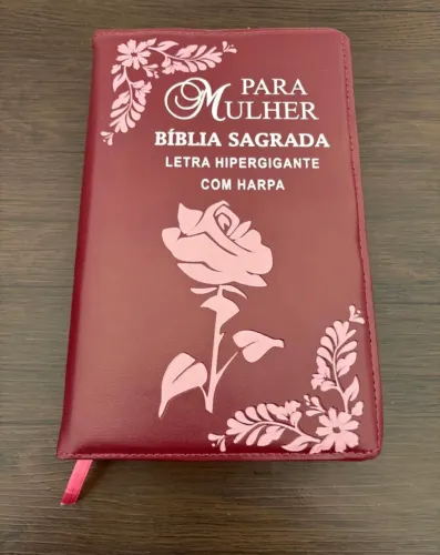 Bíblia feminina