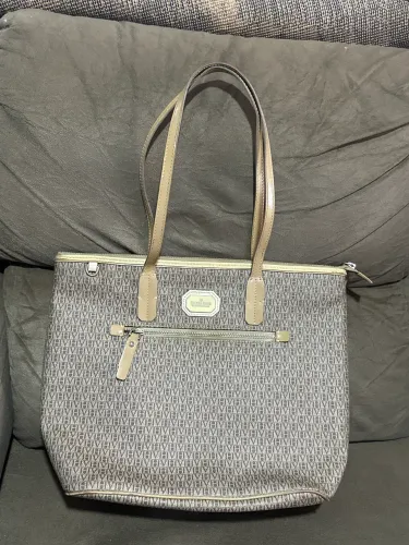 Bolsa victor hugo