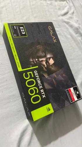 RTX 5060 8gb Galax Lacrada!