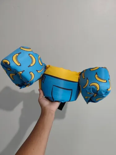 Kit 2 colete para natação e nado infantil BARBIE e MINIONS, venda urgente, passo cartão