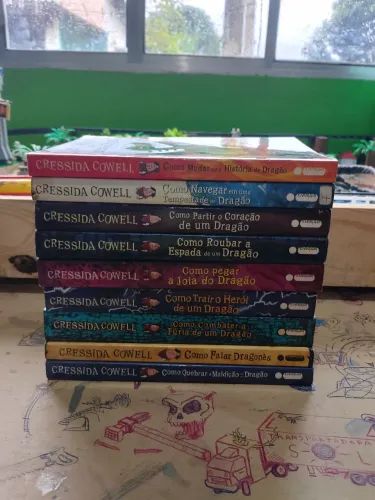 Livros como treinar seu dragão