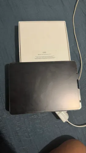 iPad Air 5th m1 64gb