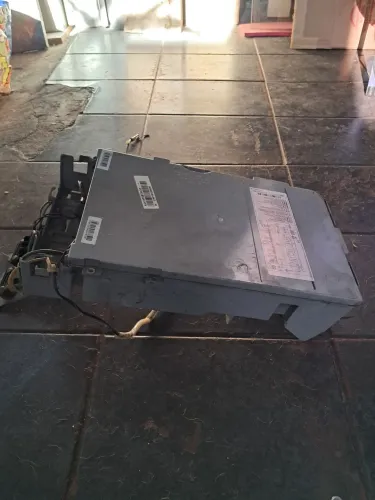 C de AR CONDICIONADO SAMSUNG DB98-33717A