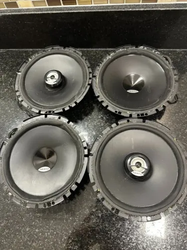 Kit Som Automotivo Hertz DSK 170 + DCX 170 - Precisa Manutenção
