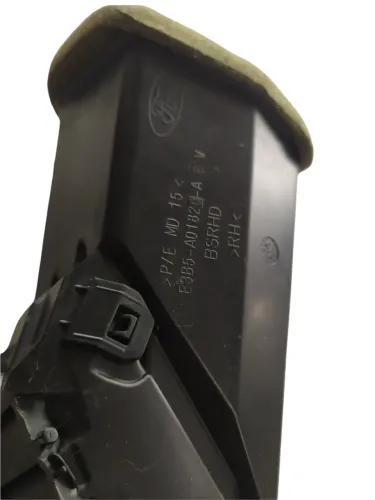 Difusor De Ar Lado Direito Do Ford Ka 2015 A 2018