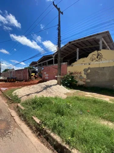 GALPÃO PARA ALUGAR NO BAIRRO AREIAS