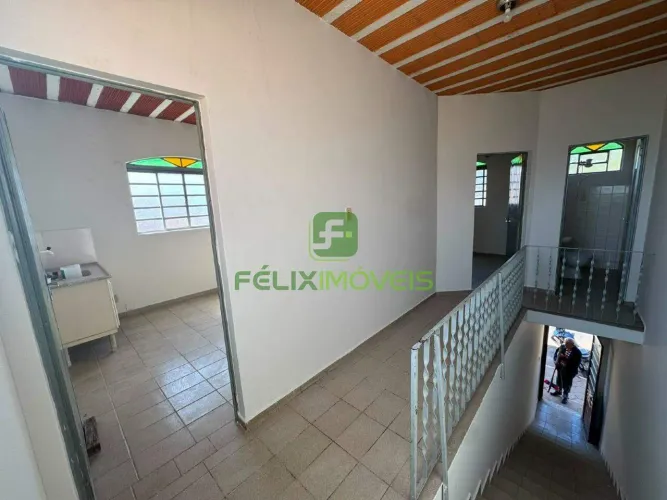Flat Residencial para Alugar (Frente) na Várzea Lagoa Santa | 1 Quarto