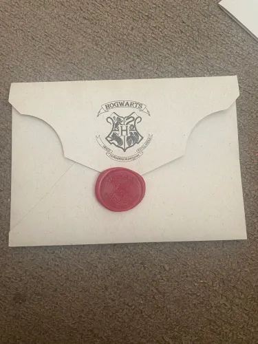 Carta harry potter hogwarts e lista de materiais
