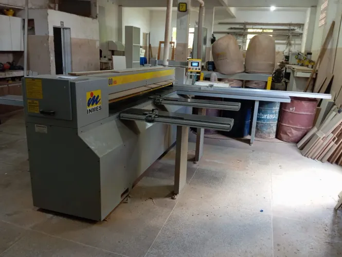 Vendo maquinários para produção de móveis planejados em mdf