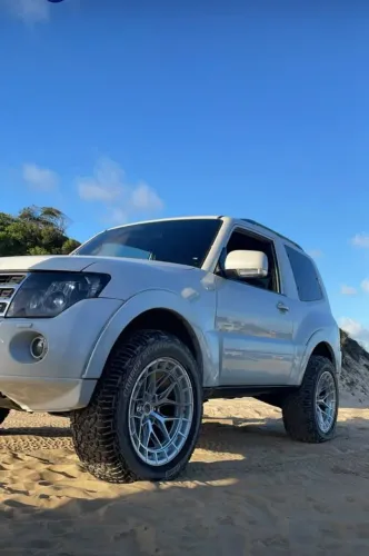 Mitsubishi Pajero HPE Full 3.2 4X4 T.i.dies. 5P AUT 2011