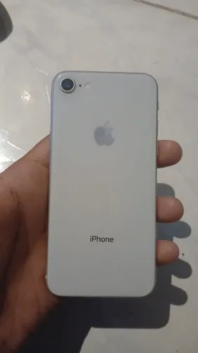 iPhone 8
