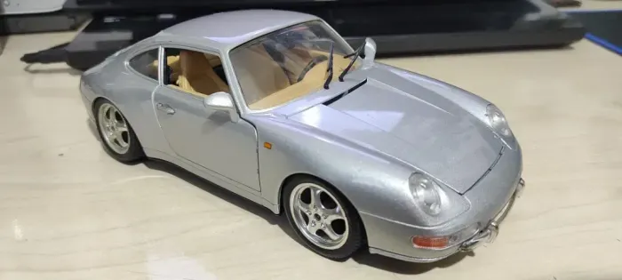Miniatura Porsche Carrera 911 (1993) - Virago (Made in Italy)